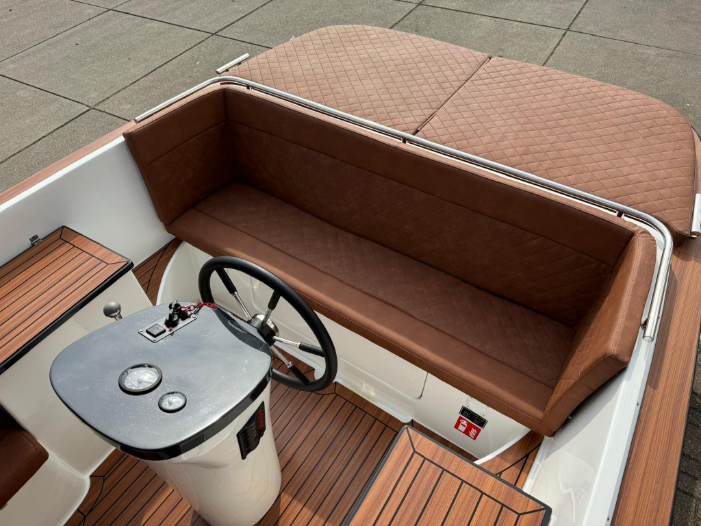 Maxima 620 MC Retro met Honda 30pk — foto 8 van 17