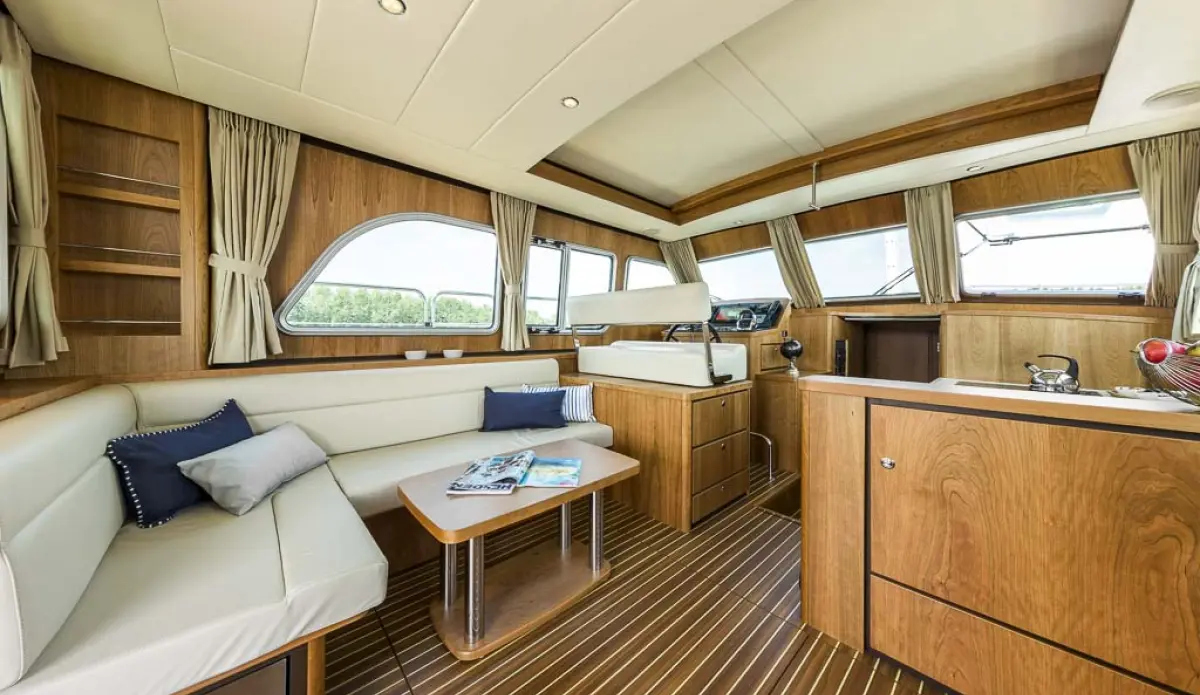 Grand Sturdy 40.0 Sedan — foto 10 van 12