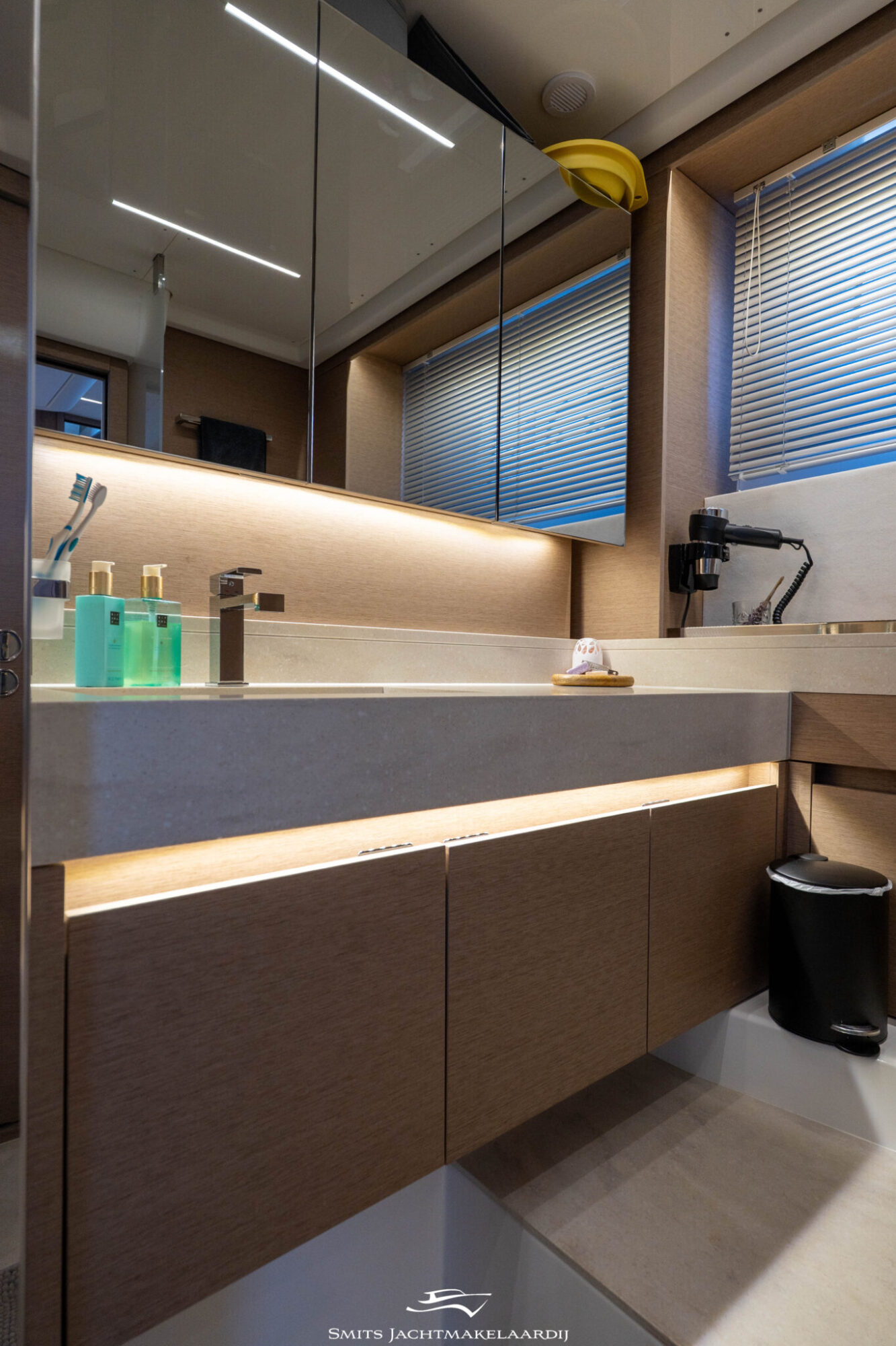 Prestige 590 Flybridge — foto 61 van 154
