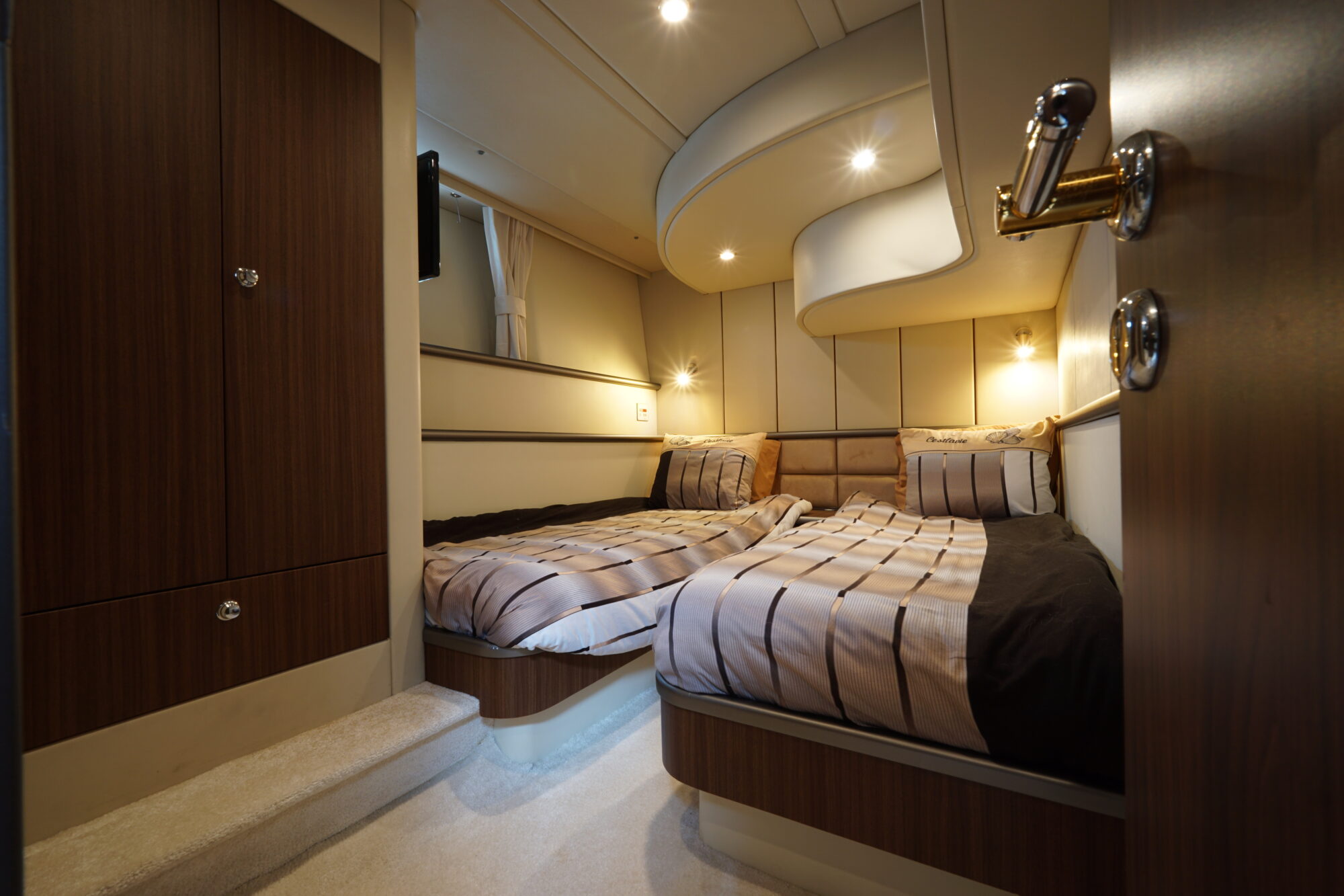 Sunseeker 62 Manhattan — foto 46 van 86