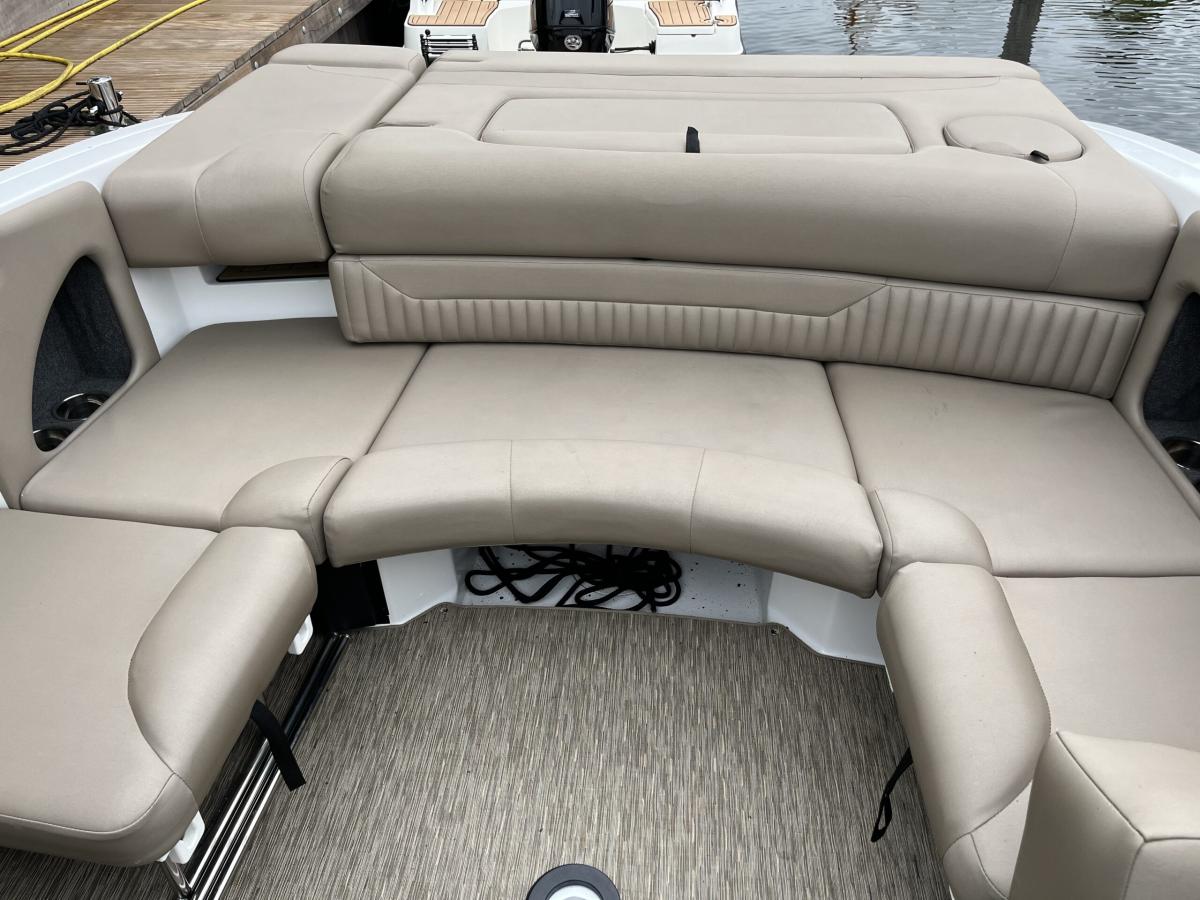 Rinker 23QX — foto 7 van 26