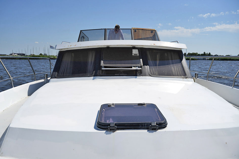 Treffer 1300 AK — foto 9 van 31