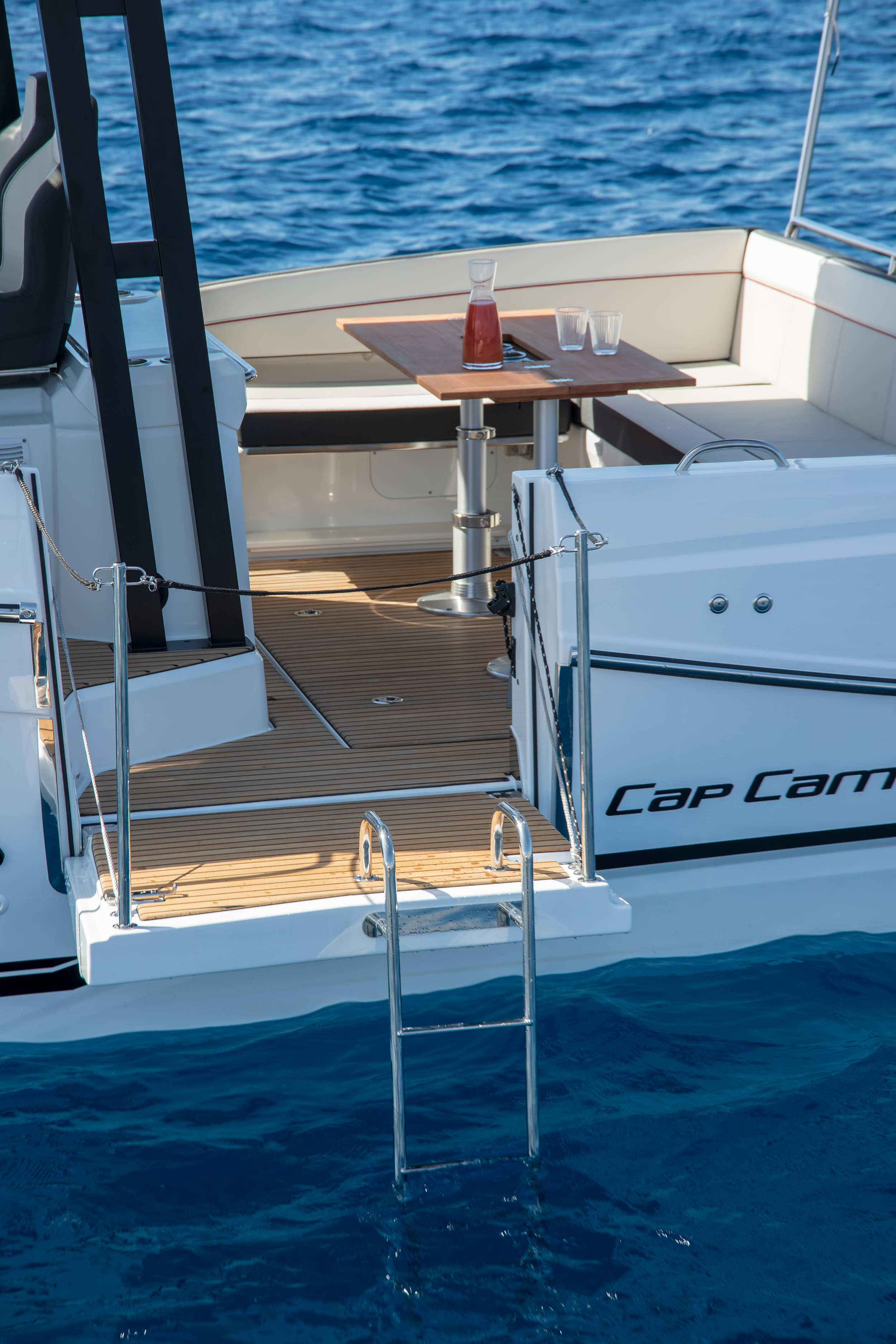 Jeanneau Cap Camarat 9.0 WA Serie 2 — foto 2 van 20