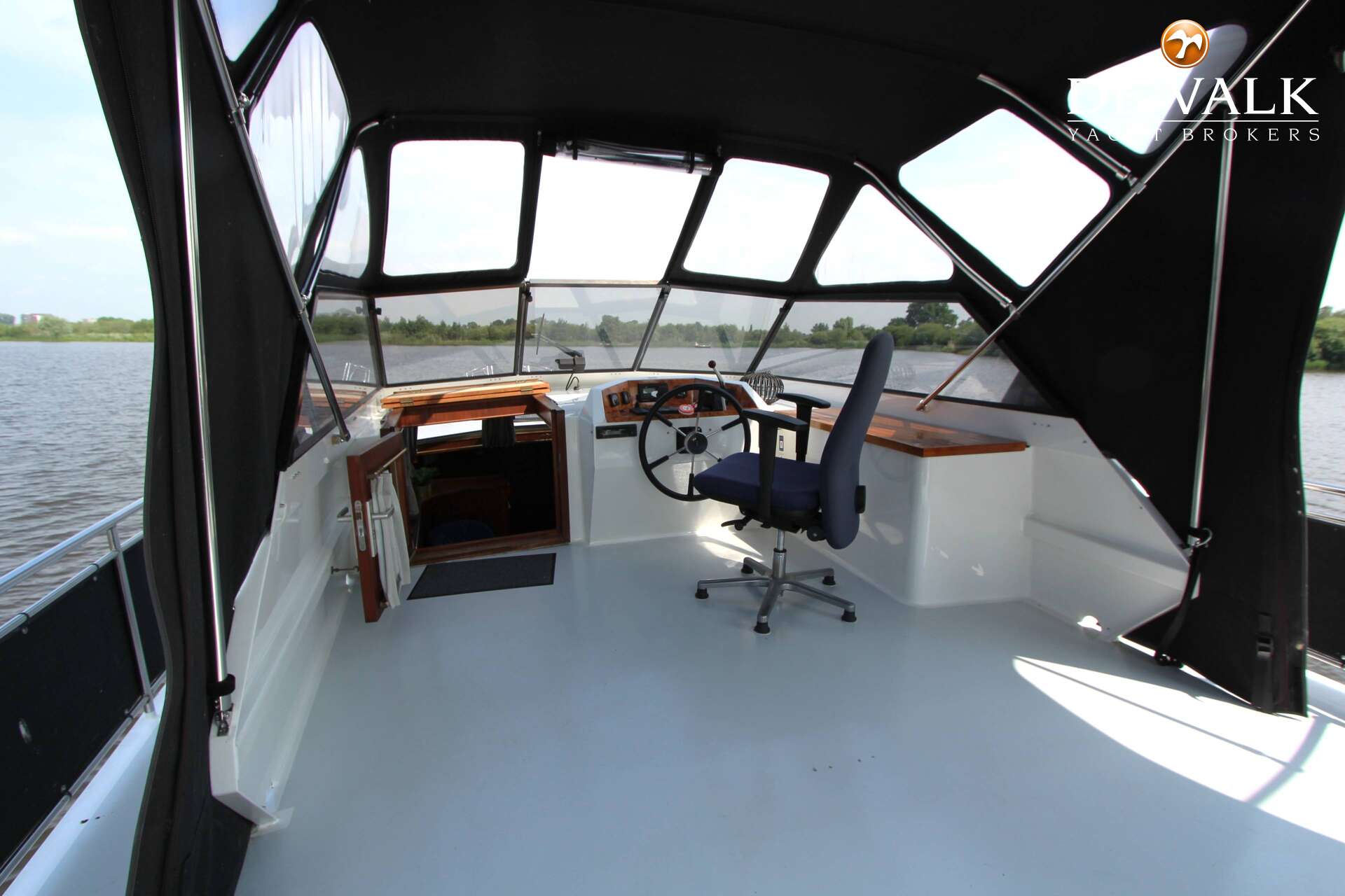 Valkkruiser 1350 — foto 9 van 34