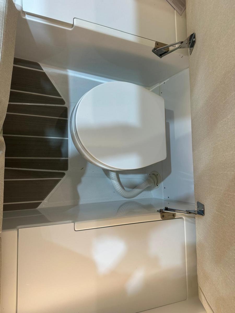 WELLCRAFT 28 Explorer — foto 21 van 31