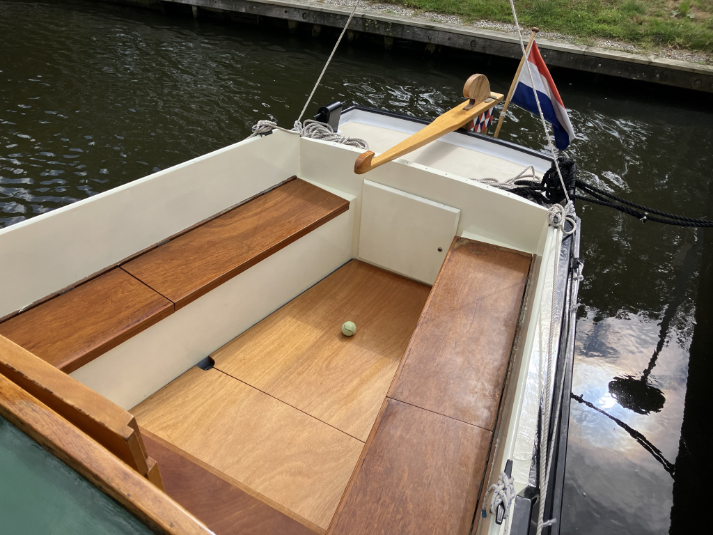 Huitema Zeeschouw 800 (1977) – Goed onderhouden platbodem met veel karakter — foto 18 van 41