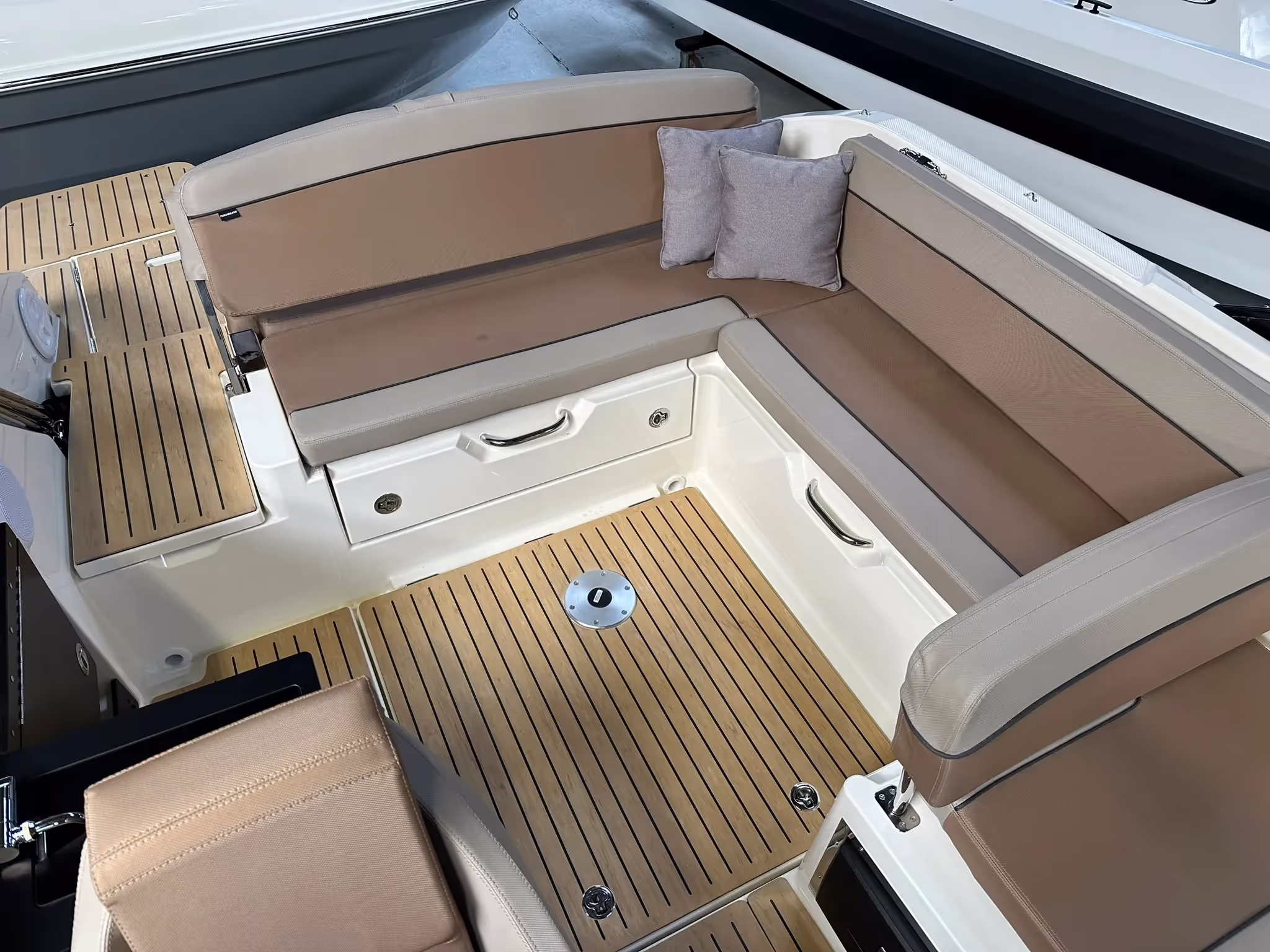 Quicksilver 675 Cruiser — foto 8 van 28