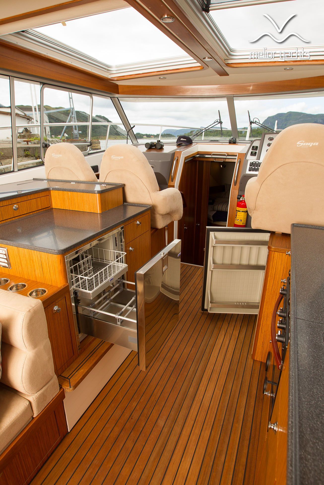 Saga 390 HT — foto 17 van 39