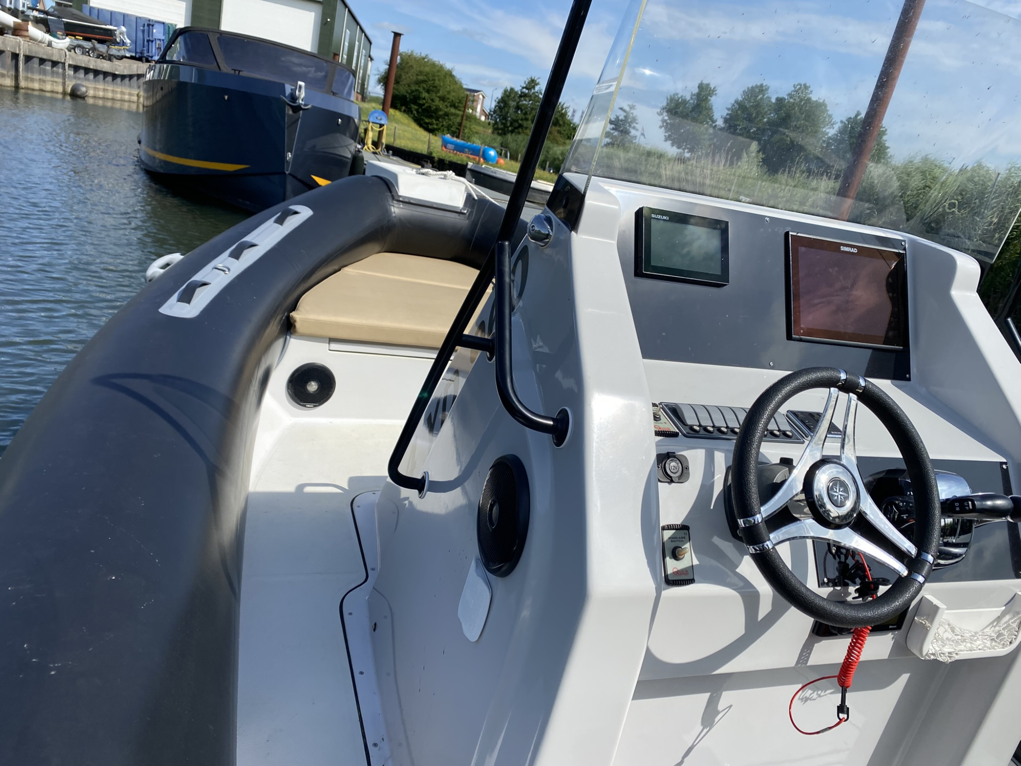 Northstar 680 RW met 2 x Suzuki 150 pk - Bouwjaar 2017 — foto 5 van 8