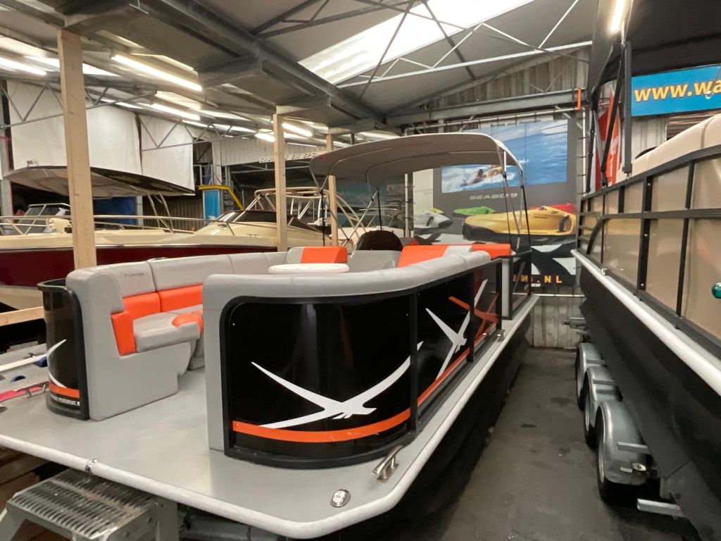 Funcruiser Pontoon 650 - NIEUW — foto 3 van 13
