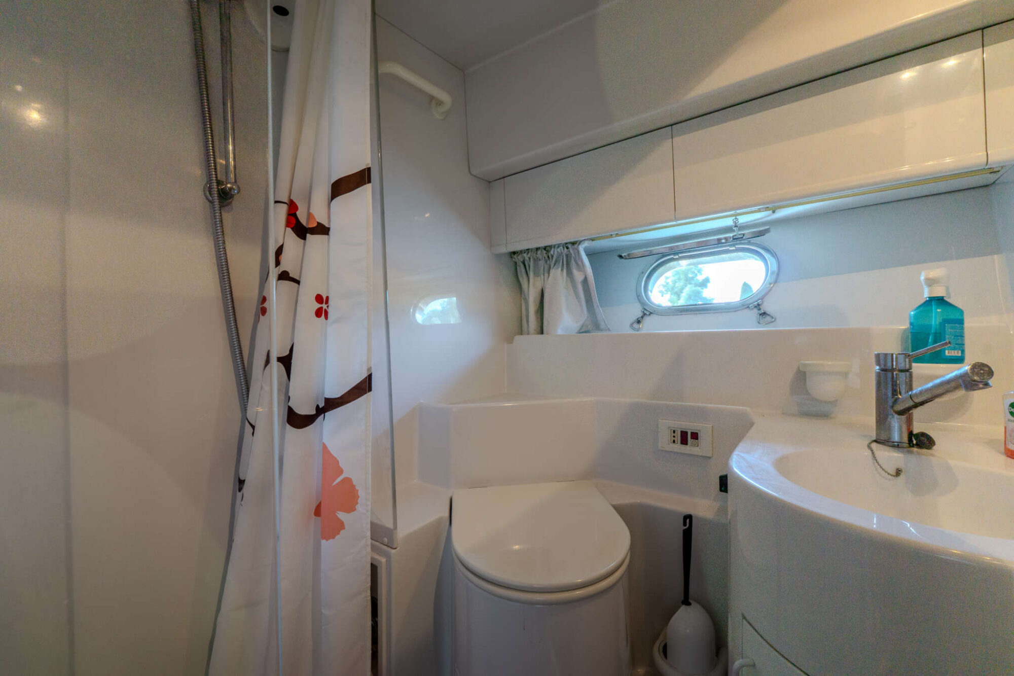 Mochi Craft 43 Flybridge — foto 32 van 69