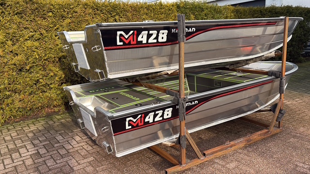 ACTIE!! NIEUWE Kerman visboot M428 VAN € 6295,- VOOR € 5.995,- — foto 13 van 15