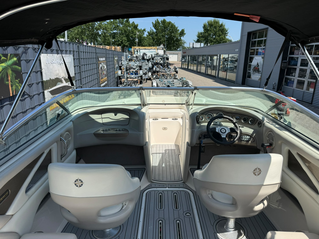 Bryant 206 Bowrider — foto 9 van 31