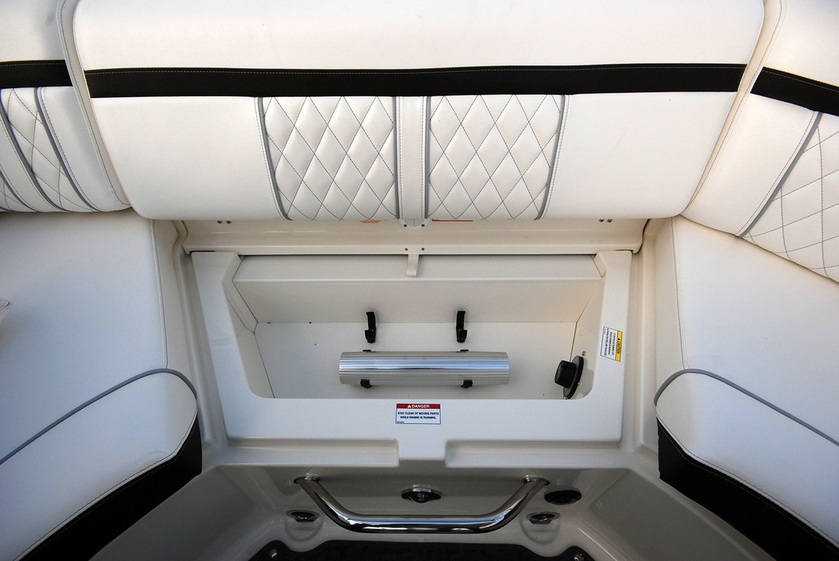 Sea Ray Sun Sport 250 — foto 56 van 73