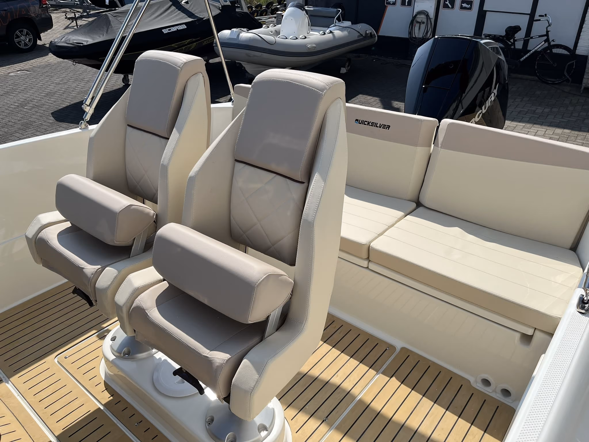 Quicksilver 705 Open — foto 11 van 31