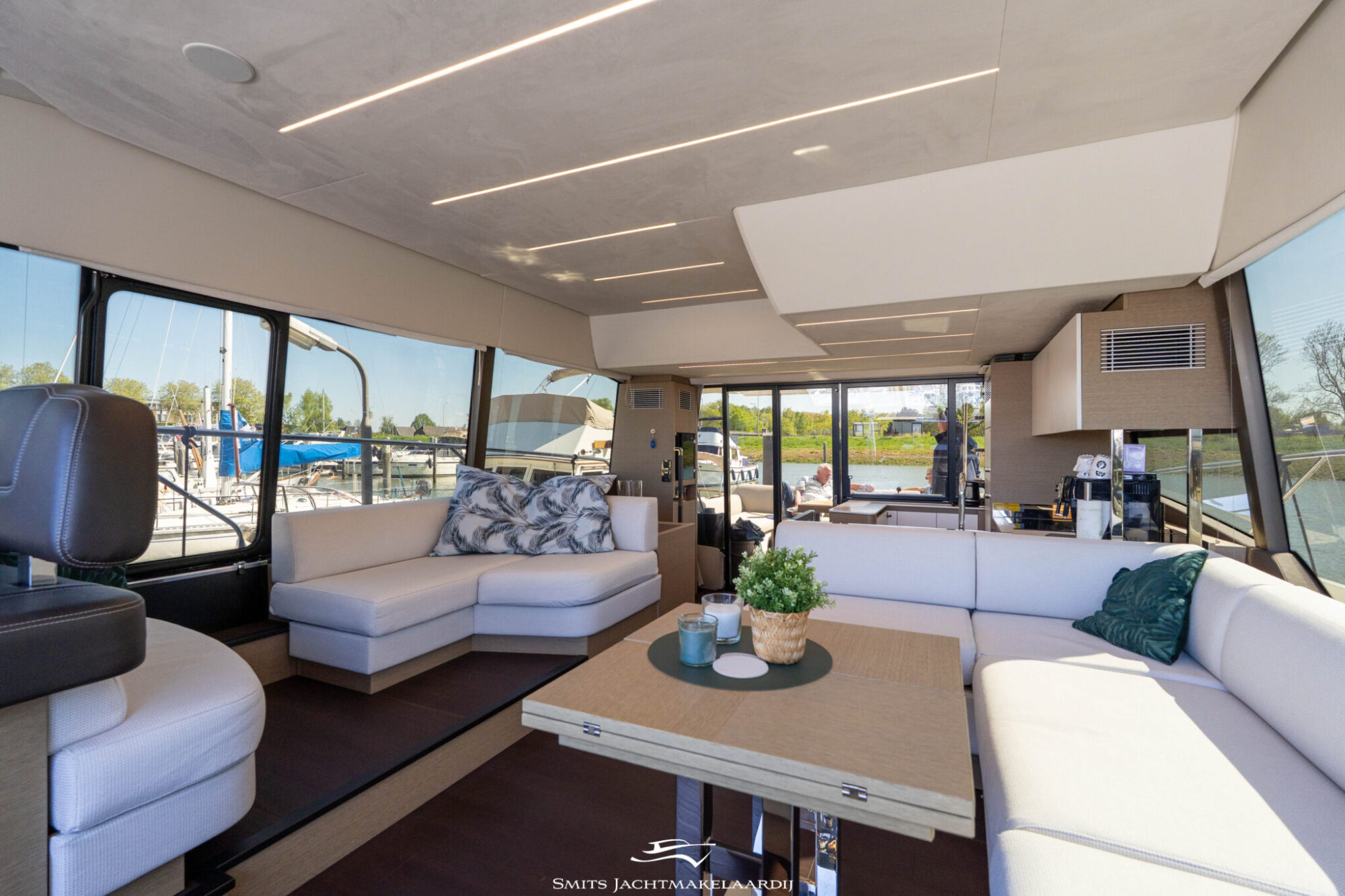 Prestige 590 Flybridge — foto 33 van 154