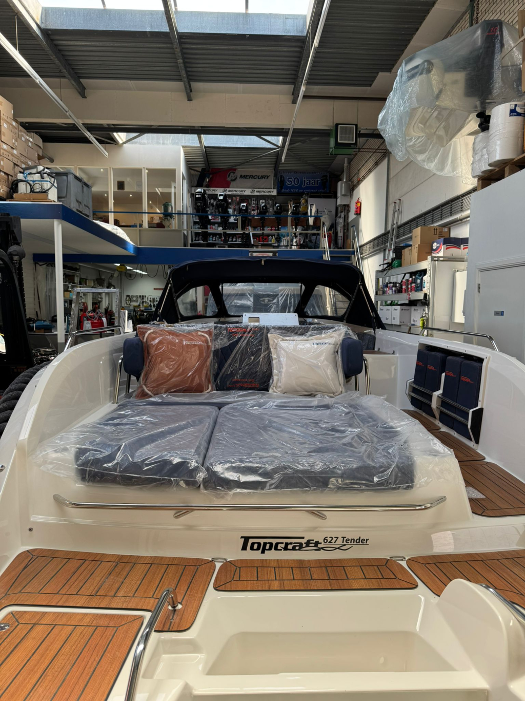Topcraft 627 tender limited edition 30th anniversary — foto 4 van 6