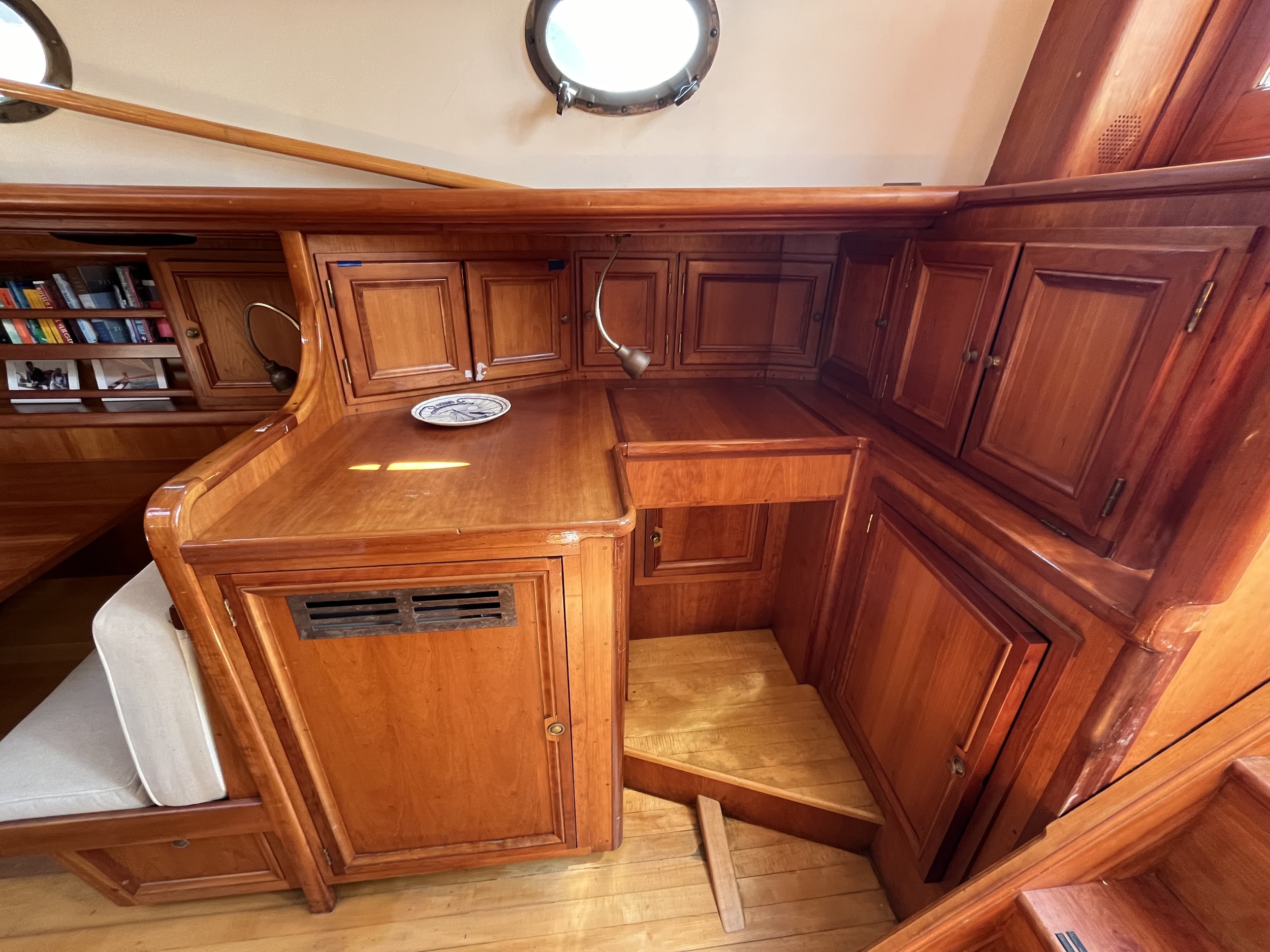 Lemsteraak Zilveren Zwaan - Hoek Design Roefuitvoering — foto 11 van 31