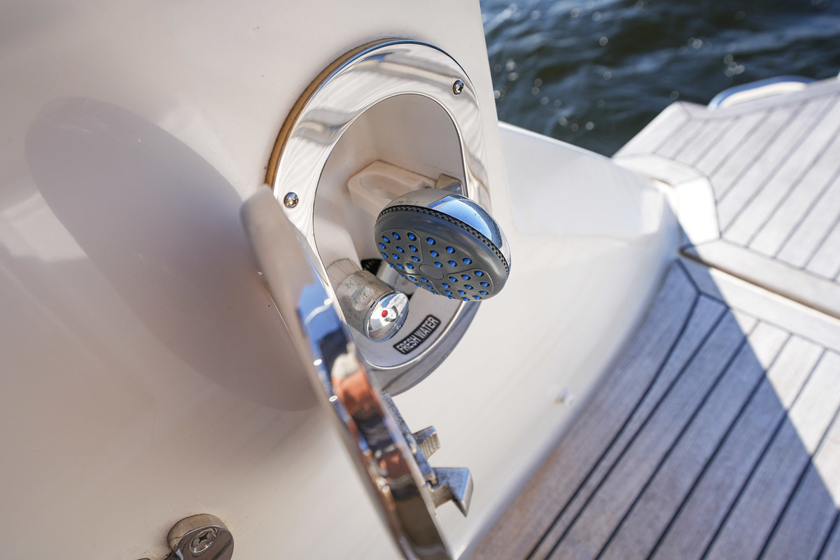 Sea Ray Sundancer 290 — foto 38 van 76