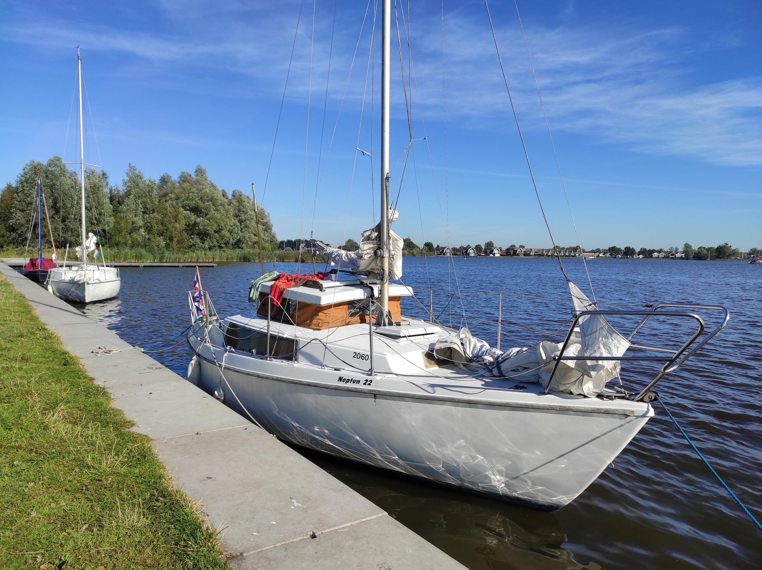Neptun 22 — foto 2 van 18