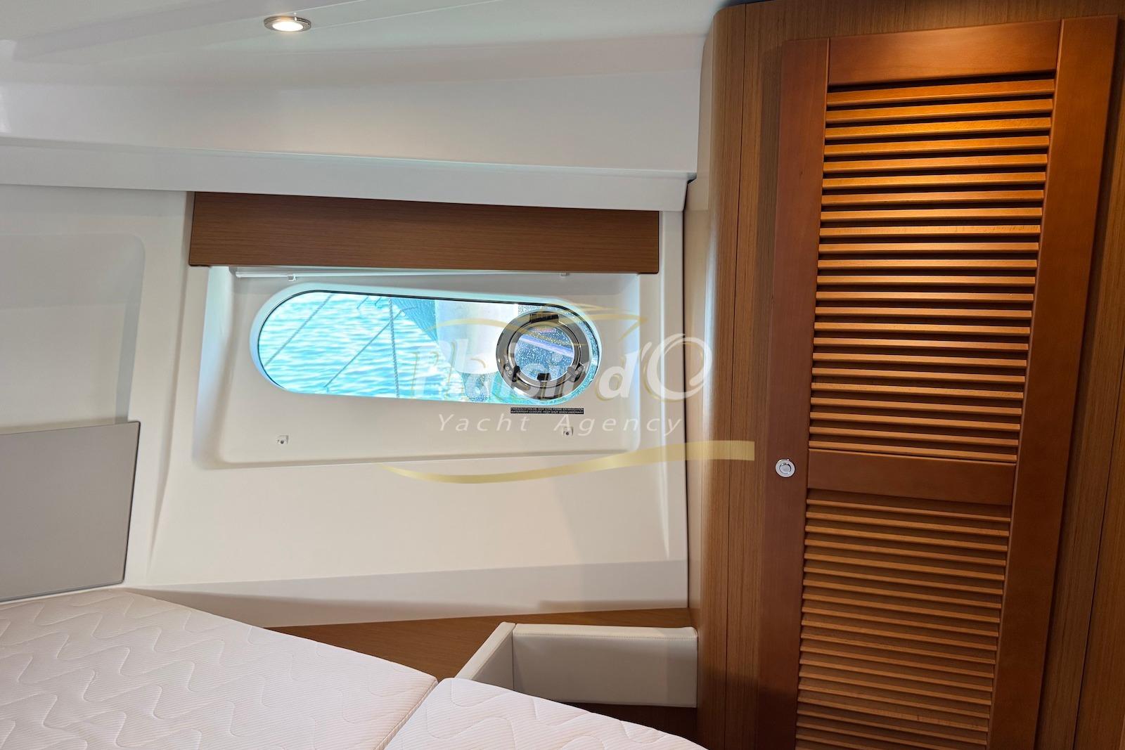 Beneteau Swift Trawler 35 — foto 27 van 57