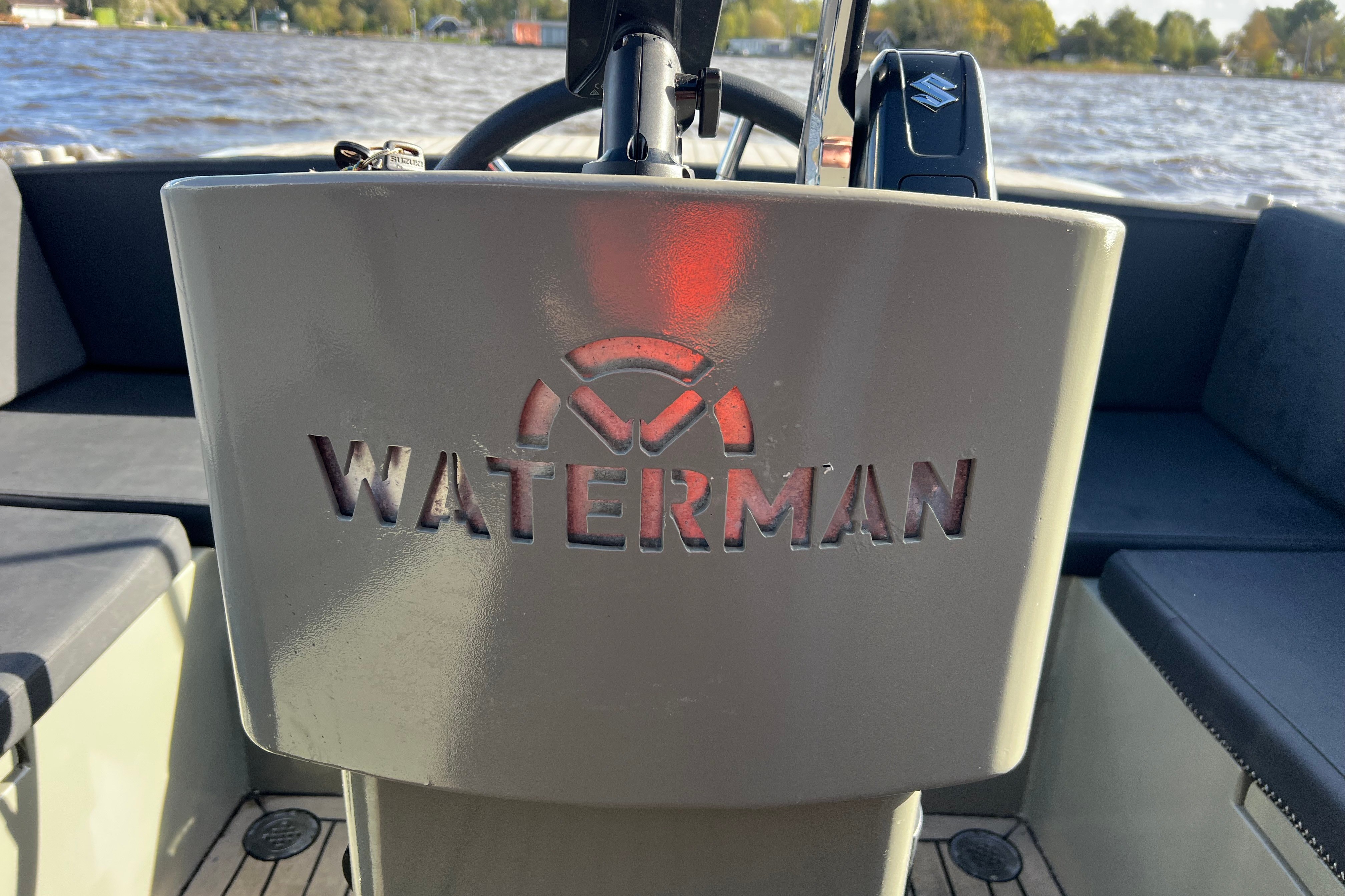Waterman 8.0 Cabin — foto 17 van 36