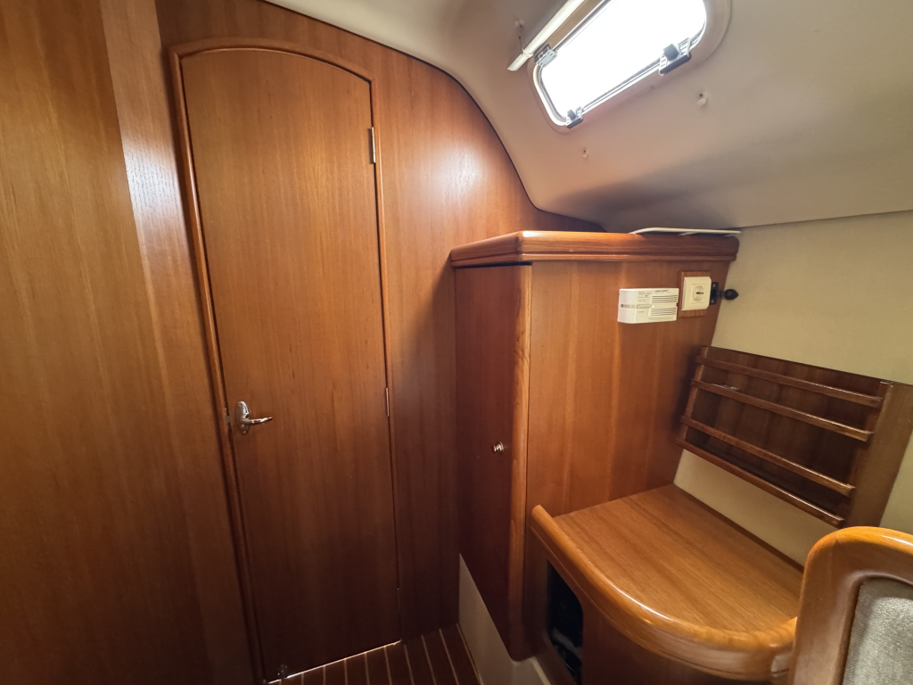 Hunter 356 — foto 24 van 72