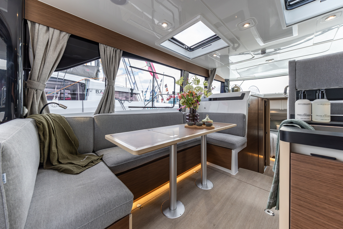 Delphia Yachts Delphia 11 Sedan (Tornado Dutch Design) — foto 9 van 12
