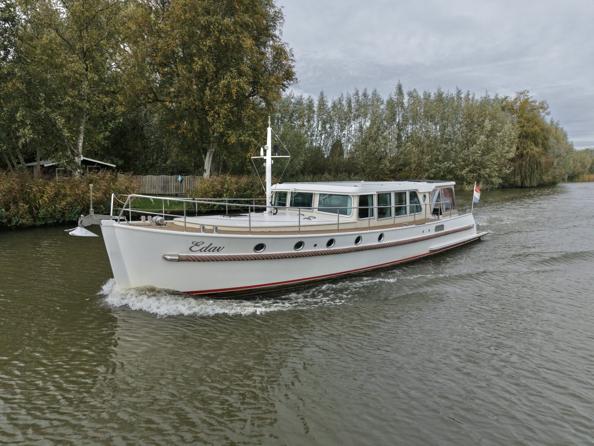 Serious Yachts Gently Low Bridge 45 Sedan — foto 58 van 74