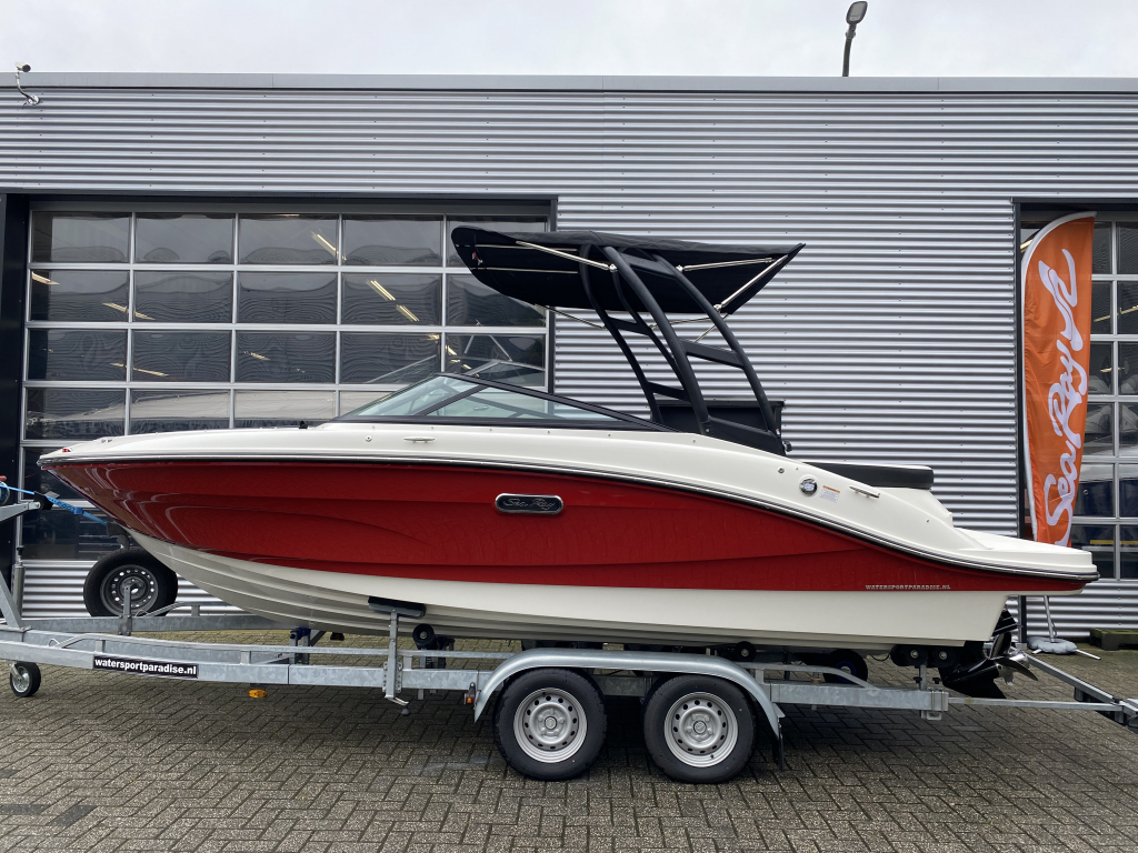 Sea Ray SPX 190  — foto 7 van 40