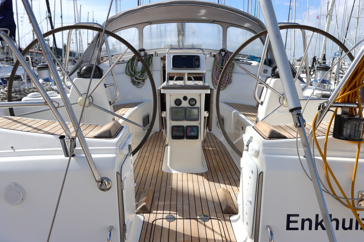 Bavaria 42-3 Cruiser — foto 60 van 86