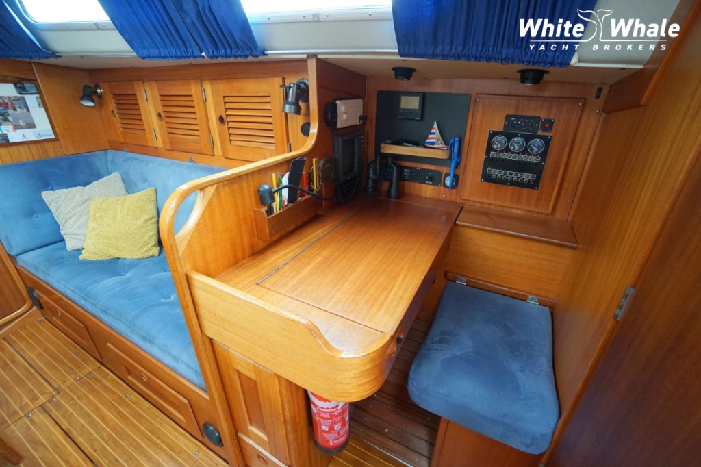 Hallberg-Rassy 34 — foto 18 van 26