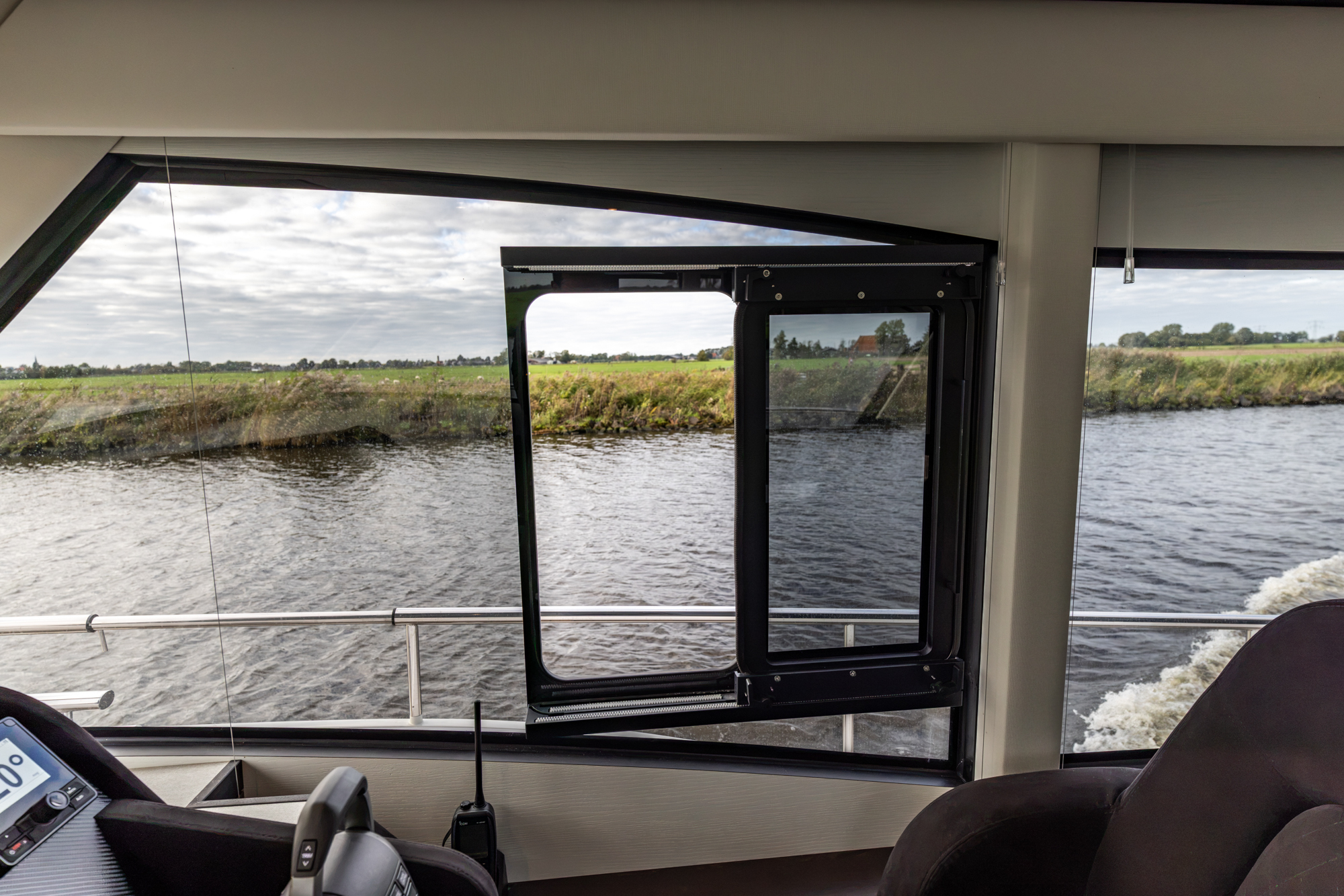Boarncruiser 46 Traveller (flybridge) — foto 33 van 43