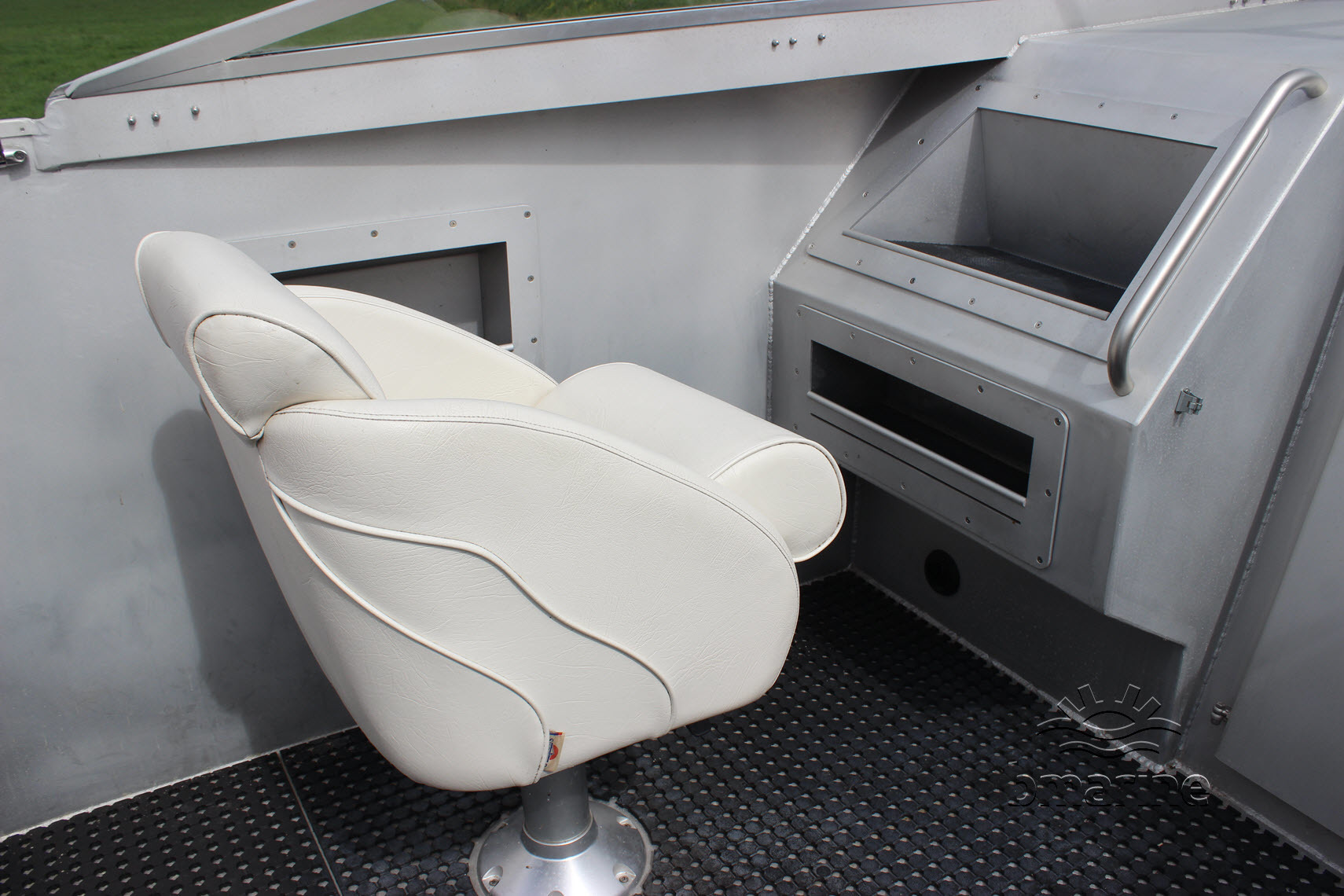 Isabella Yachts ST850 — foto 9 van 31