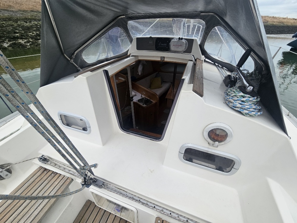 Dufour 28 — foto 14 van 18