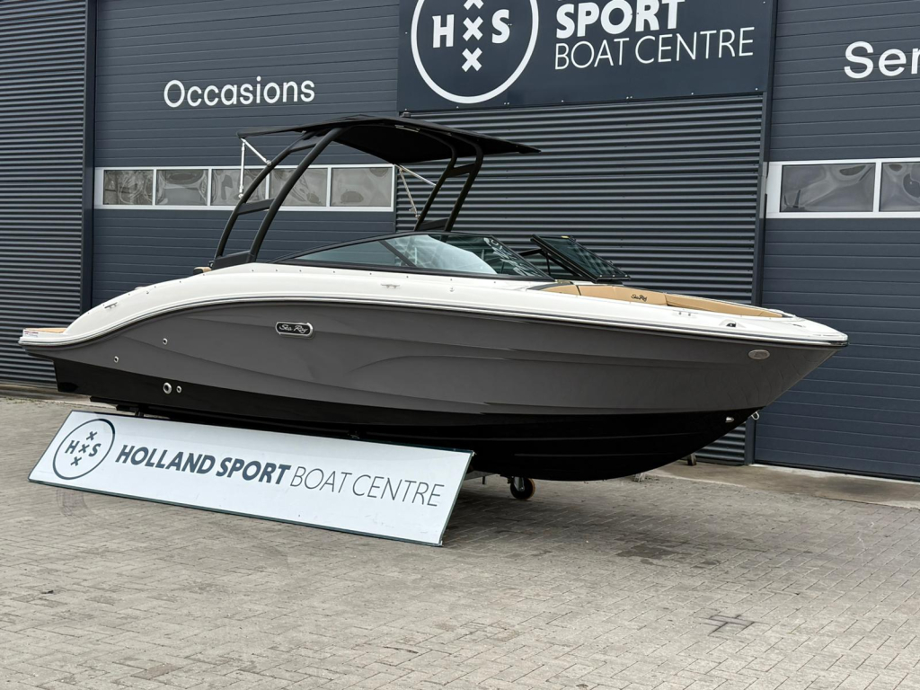 Sea Ray 210 spx — foto 4 van 38