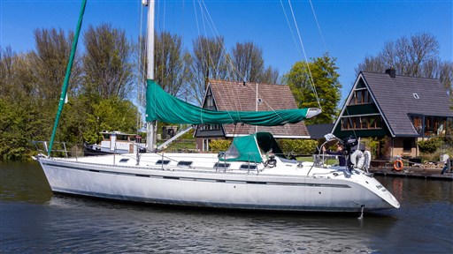 Beneteau First 45f5 (1990) — foto 9 van 12