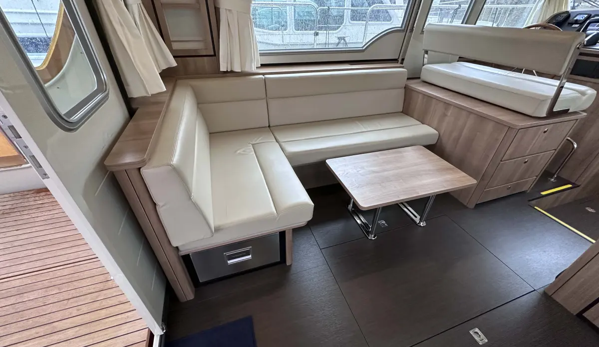 Grand Sturdy 40.0 Sedan — foto 12 van 12