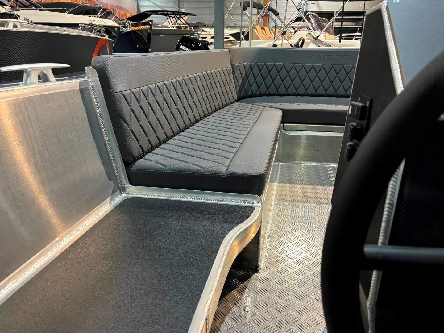 Van Vossen VanVossen E-tender 595 E-propulsion 6kW op voorraad — foto 6 van 8