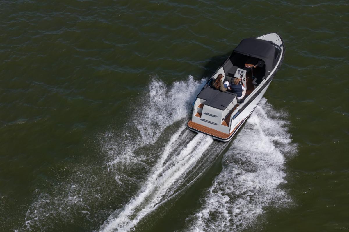 Maxima 600 — foto 3 van 6
