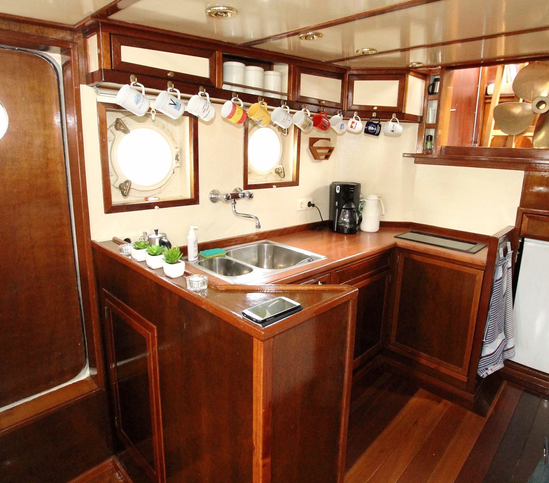 Bugsier Sleper 21.20 — foto 14 van 49