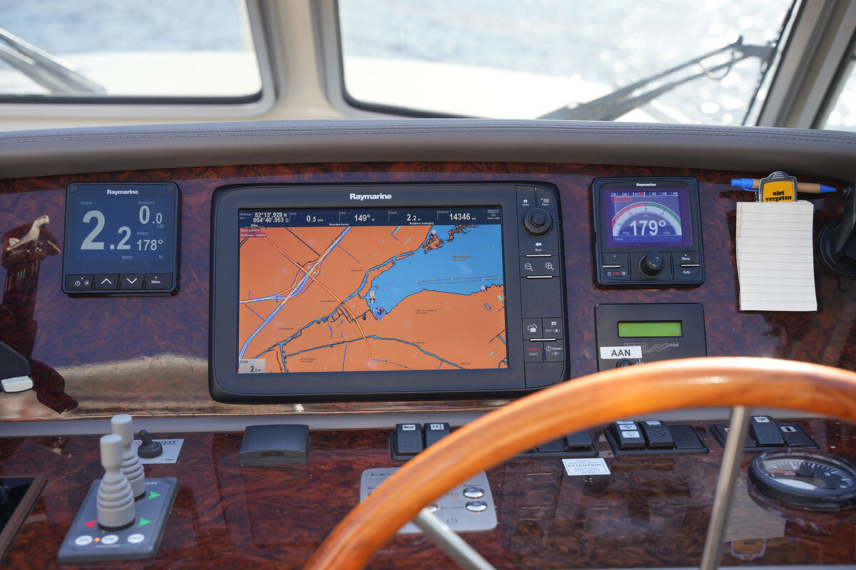 Linssen Grand Sturdy 410 AC Variotop met stabilisator — foto 21 van 79
