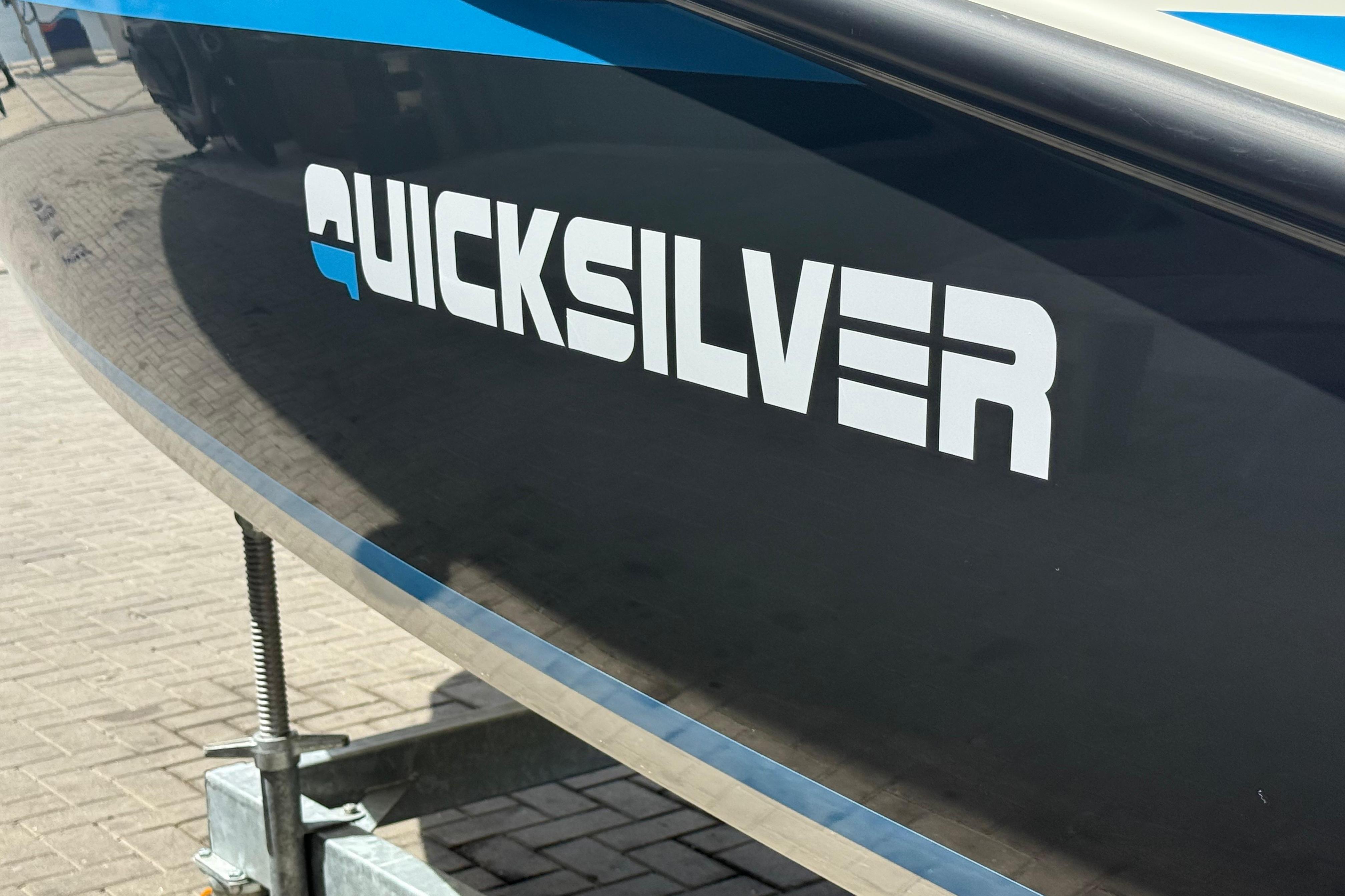 Quicksilver 705 Open — foto 9 van 26