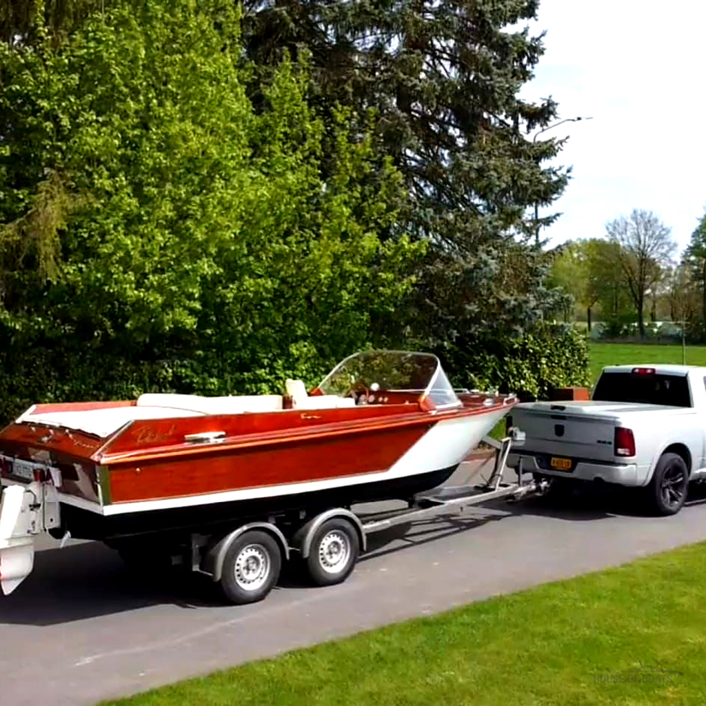 Ewa Hummel Sport – Klassieke Zwitserse houten sportboot — foto 1 van 5