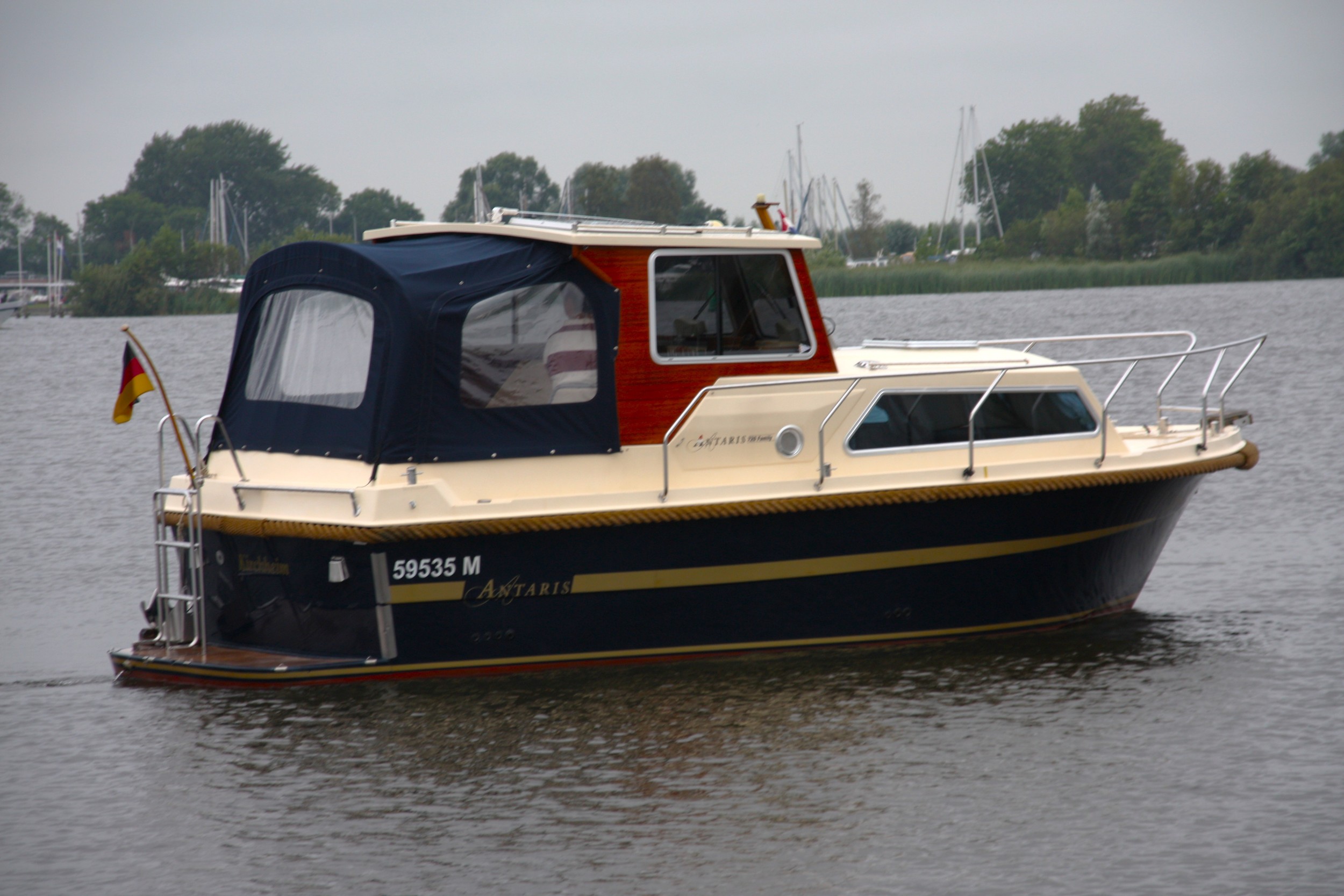 Antaris  720 Family — foto 4 van 33