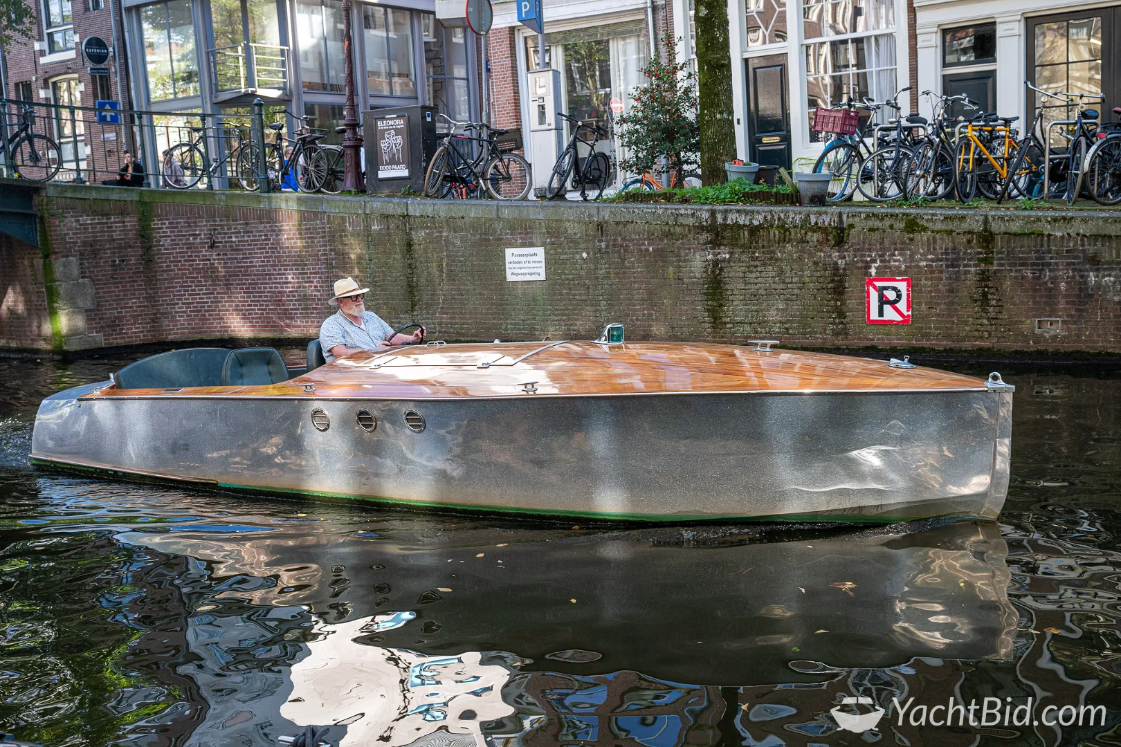 Ned Craft Runabout — foto 1 van 12
