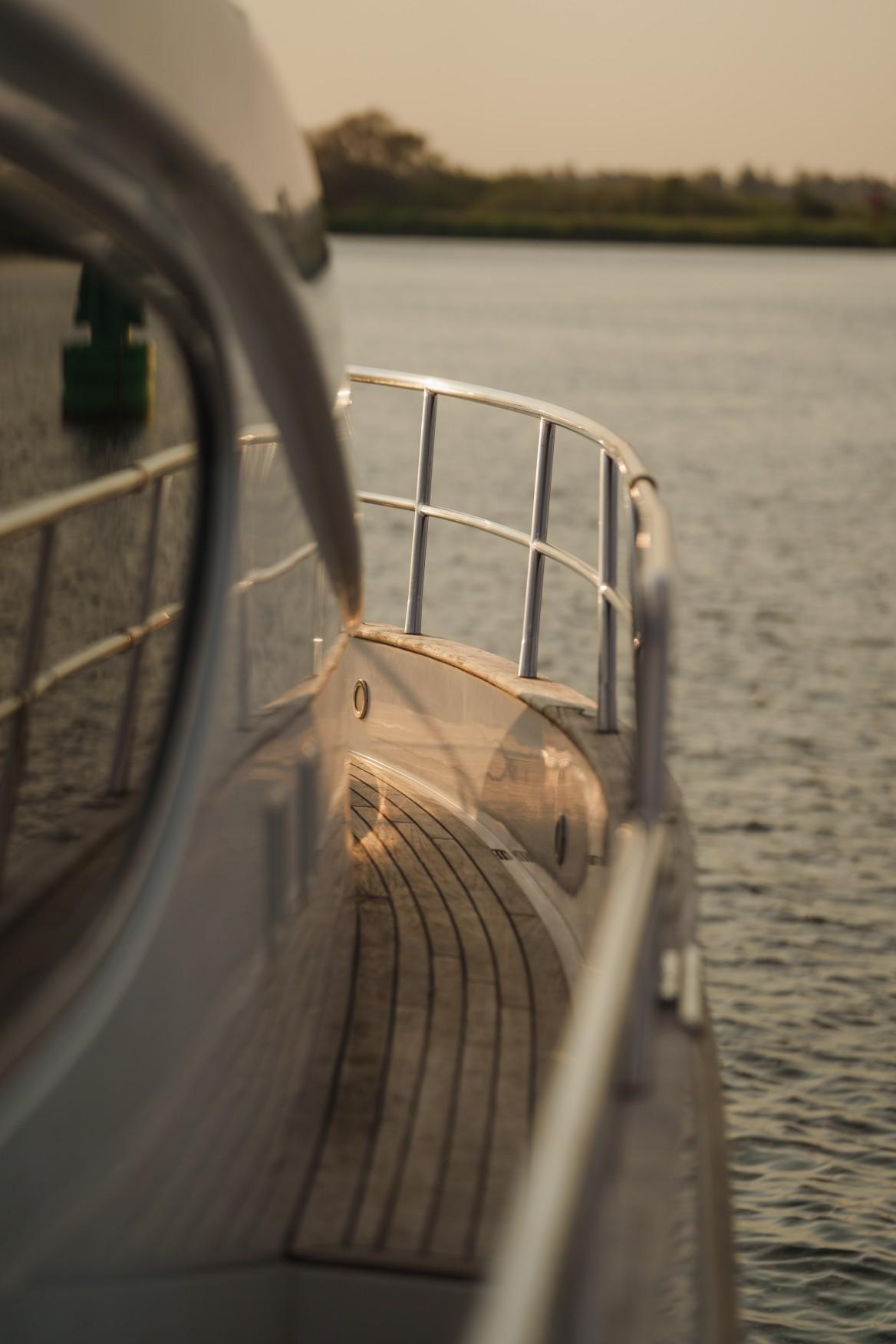 Elegance 54 — foto 61 van 75