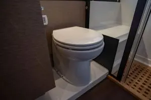 Prestige 560S — foto 128 van 239