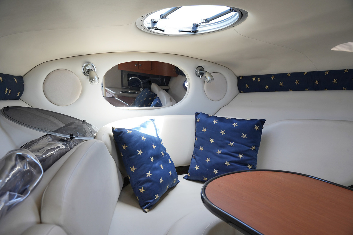 Crownline 315 SCR — foto 19 van 43