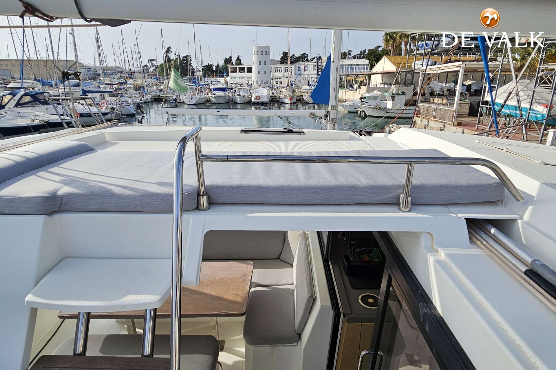 Fountaine Pajot Astrea 42 — foto 11 van 39